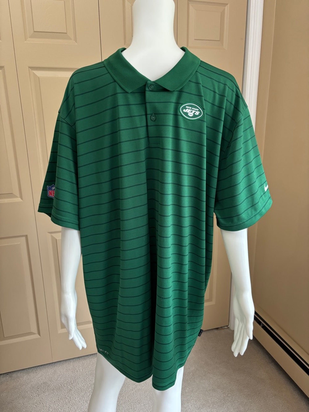 NY JETS NFL Nike dri-fit polo shirt